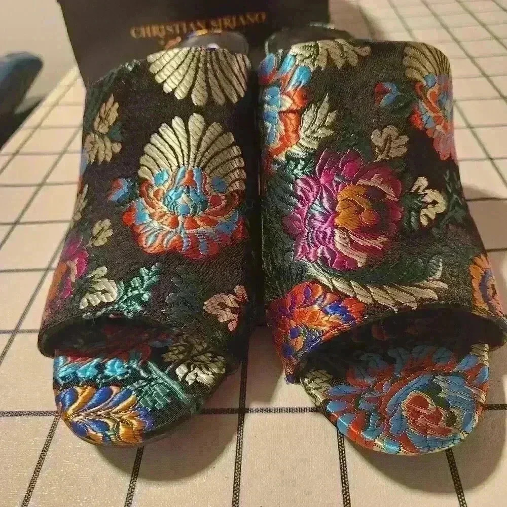 Christian‎ Siriano Sandals Satin Floral Slides Shoes Pumps Sz 7.5 Asian Boho - Picture 5 of 7